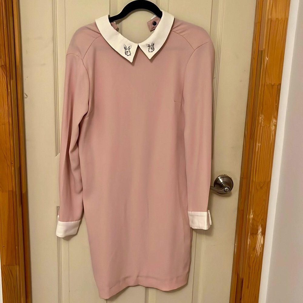 Victoria Beckham for target Pink Dress, white collar w rabbit design,size small